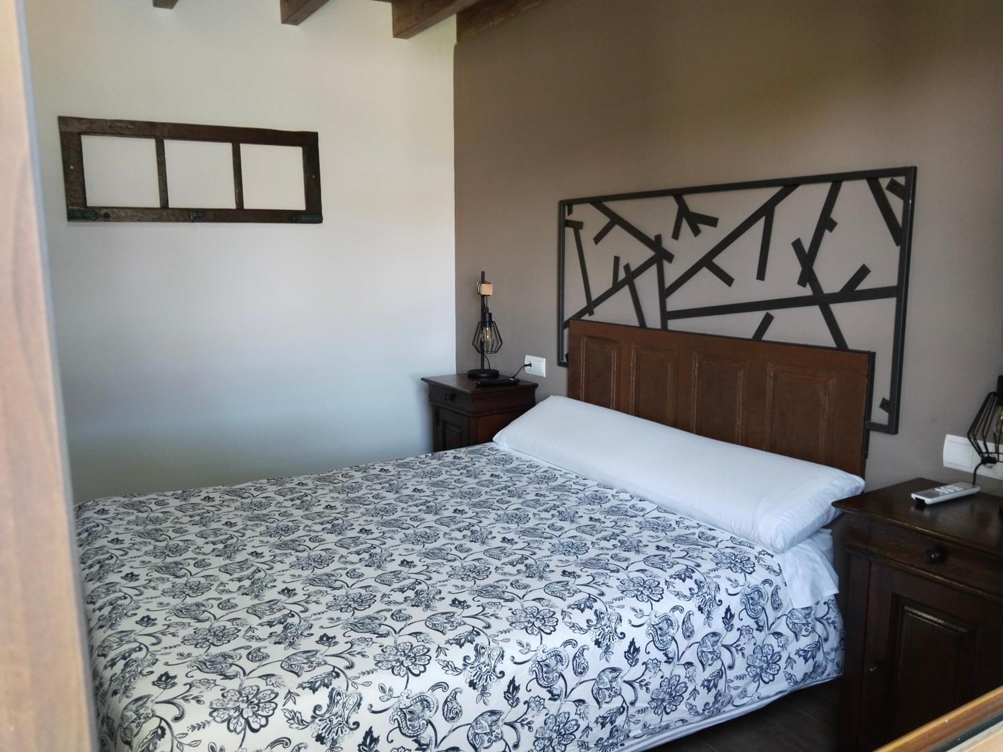 Hostal La Medina De Кампонарая Экстерьер фото